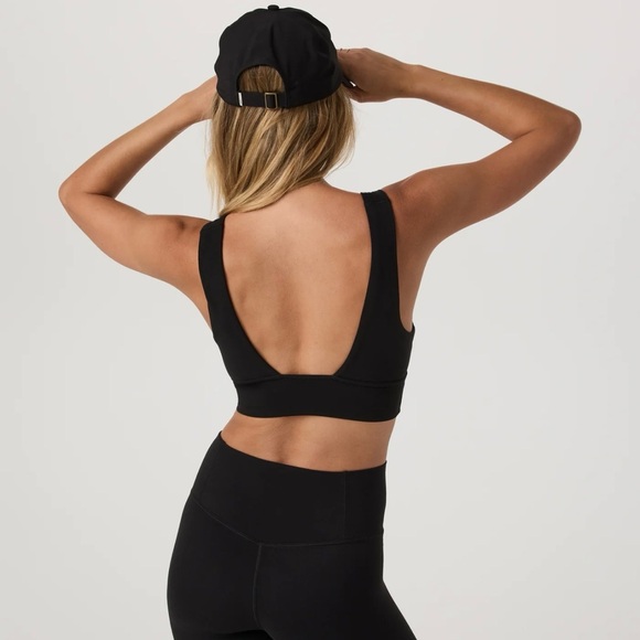 Vuori All-the-Feels Triangle Bra Small - Picture 4 of 6